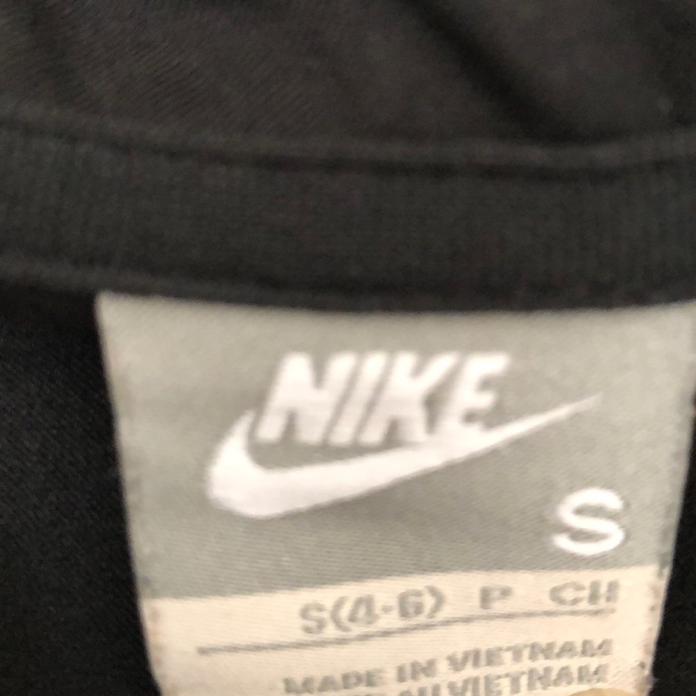 Nike Lightweight Zip Up Jacket - image 3